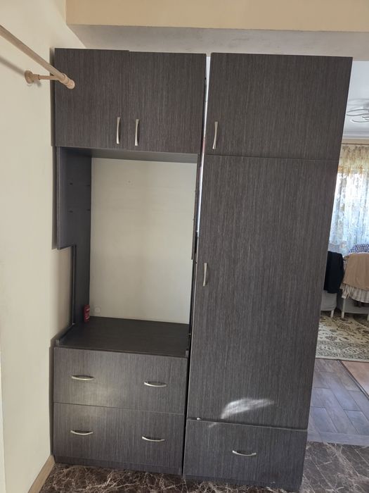 Продам шкаф в хорошем состоянии