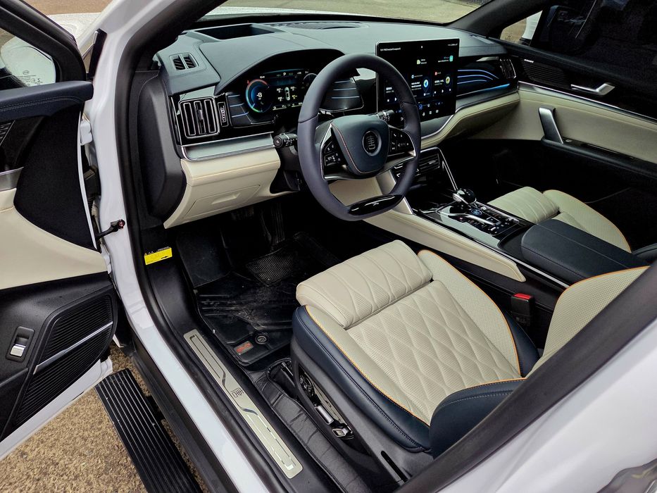 Продаётся БВД танг гибрит 215км