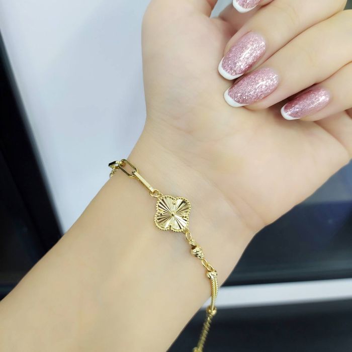 Золотой нежный браслет 585 проба. Есть доставка.