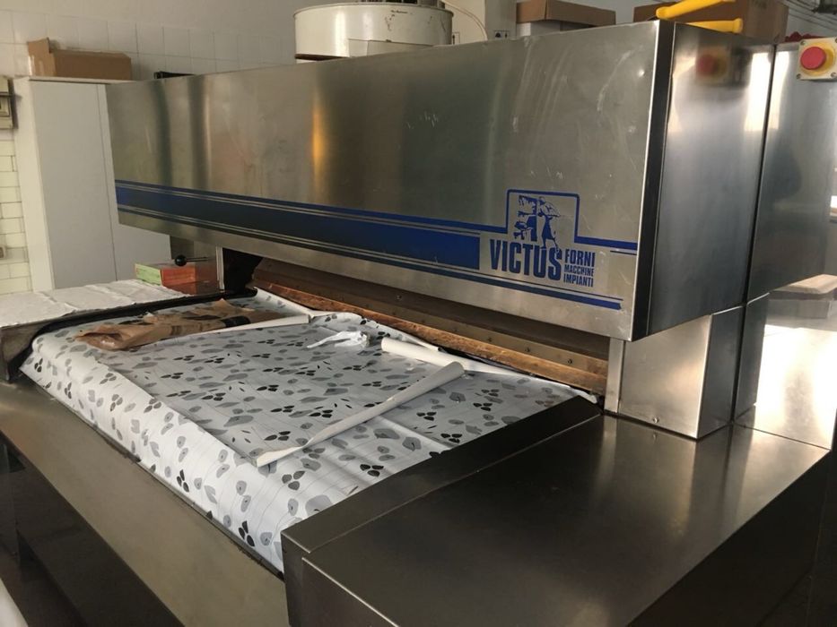 Cuptor tunel  panificatie VICTUS TITAN 16x1,6