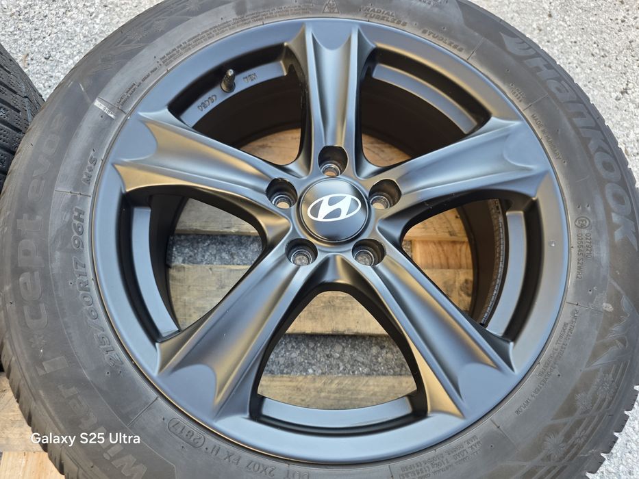 Лети джанти 17ки 5х114.3 Hyundai + зимни гуми 215/60/17 Hankook