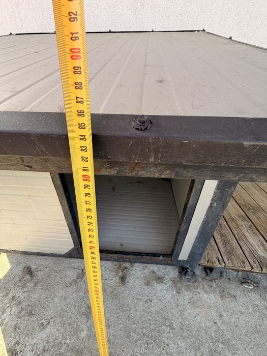 Coteț câine talie medie/mare – rezistent, izolat, ușor de curățat