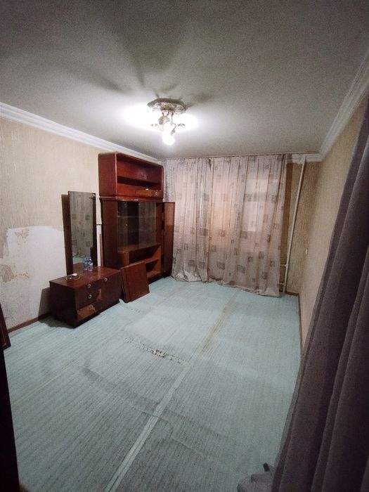 Срочно продаётся Микрорайон-Согдиана 3х ком кв на 1 этаже
