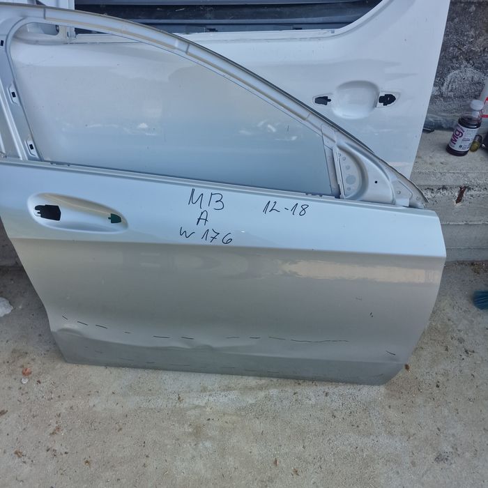 Mercedes Benz A W176 предна лява врата 12-18