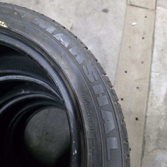 2x 245/45/17 VARA MARSHALL Stare foarte buna