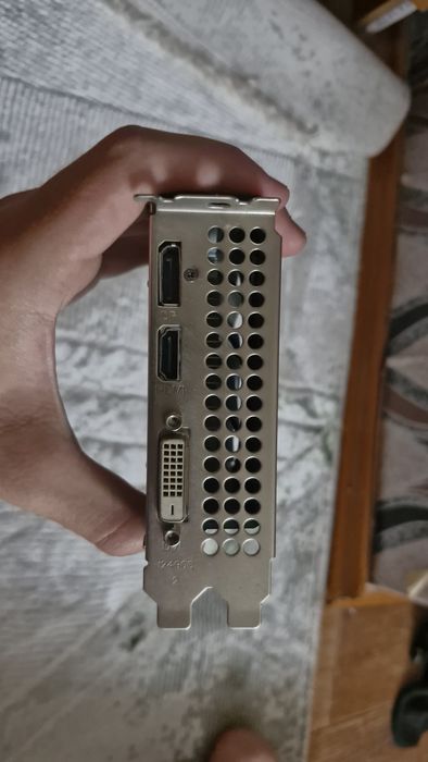 Видеокарта GTX 1660 Super