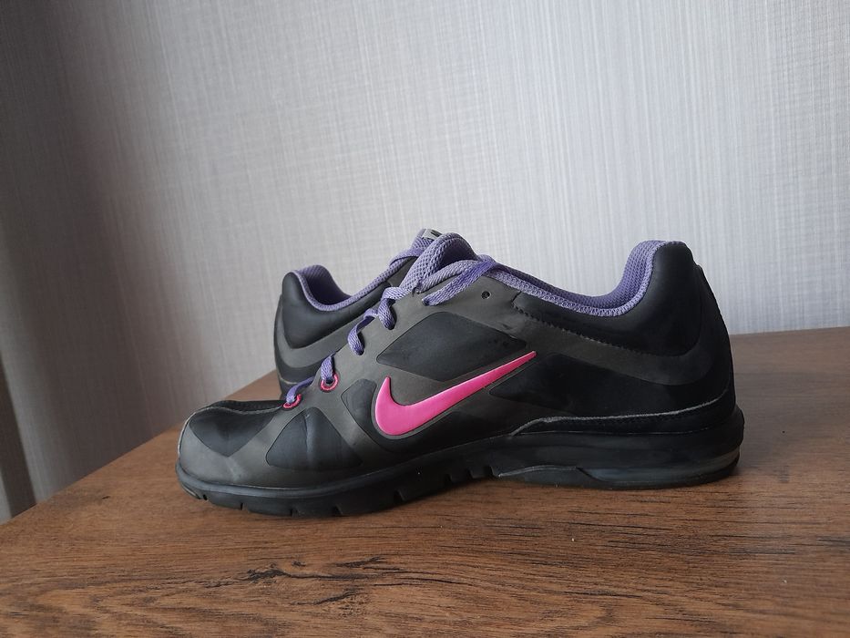 Nike Air max S2S маратонки 40 номер.