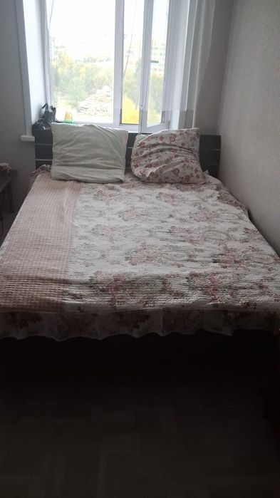 Кровать продам срочно