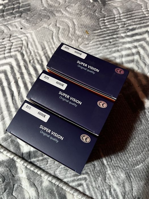 Set 2 becuri xenon D2S  D1s D3s 6000K 35 w SuperVision UP +50%