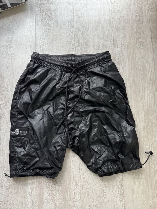 Luda къси панталони