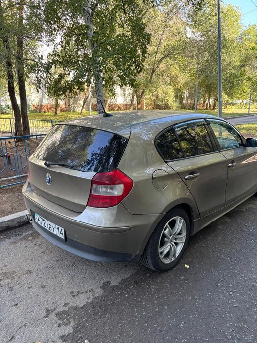 Продам BMW 118 E87
