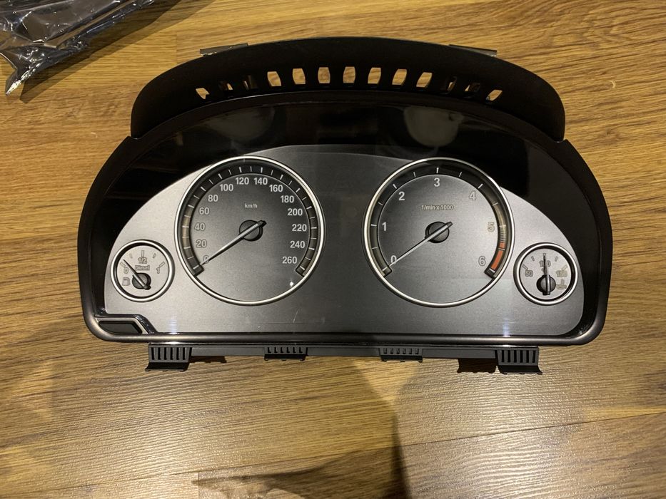 Ceasuri BMW F10/F11 Europa