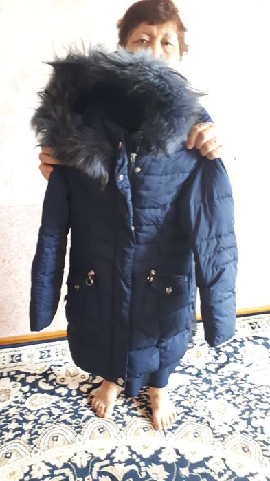 Продам детский зимний пуховик недорого