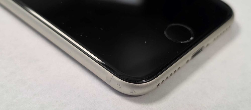 Iphone SE Gen 3 64GB