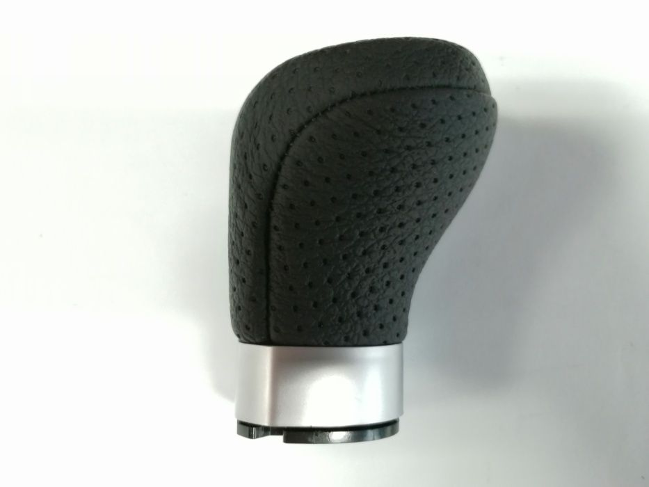 Топка за скоротен лост с перфорирана кожа тип BMW 6 скорости