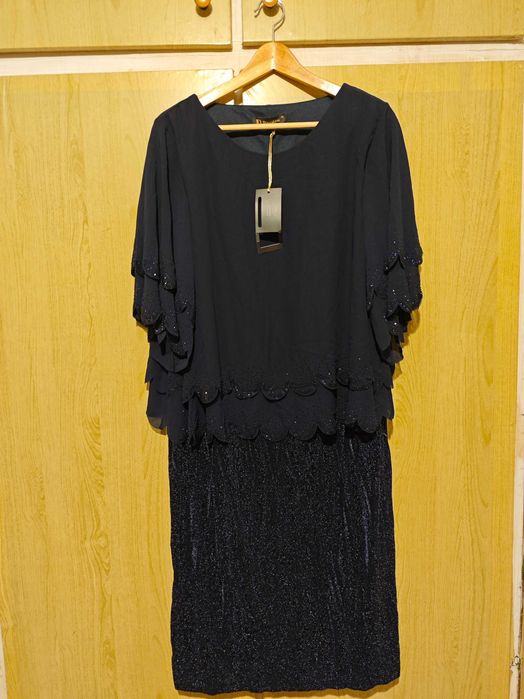 Продаю новое платье