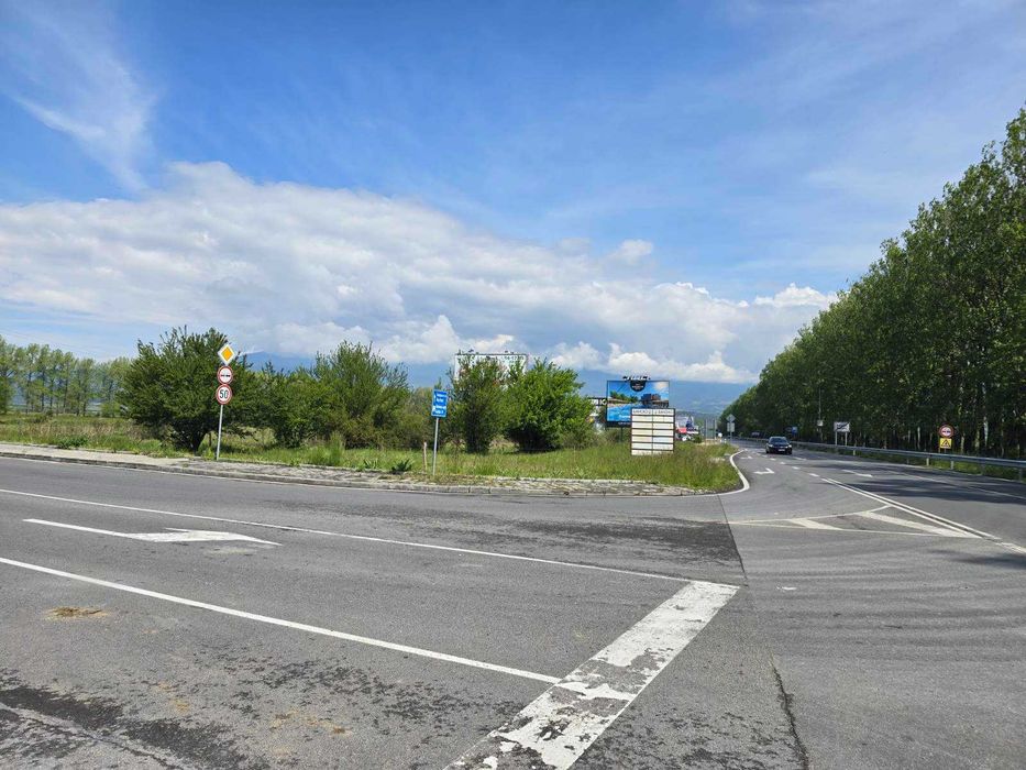 Урегулиран поземлен имот на ключова локация за продажба в Банско