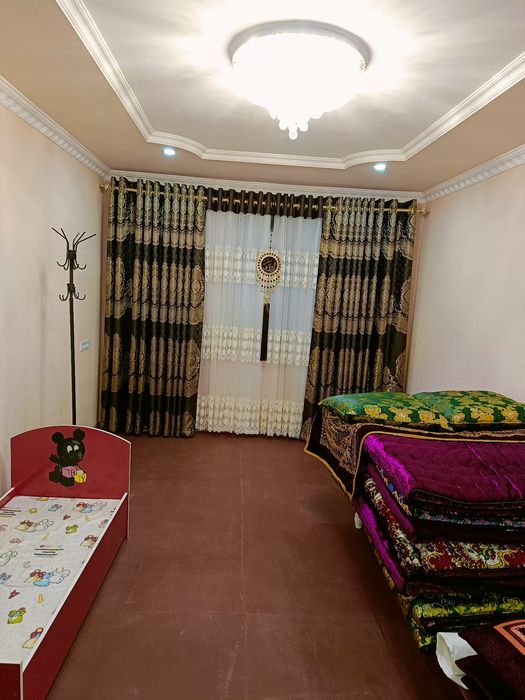 Квартира сотилади!