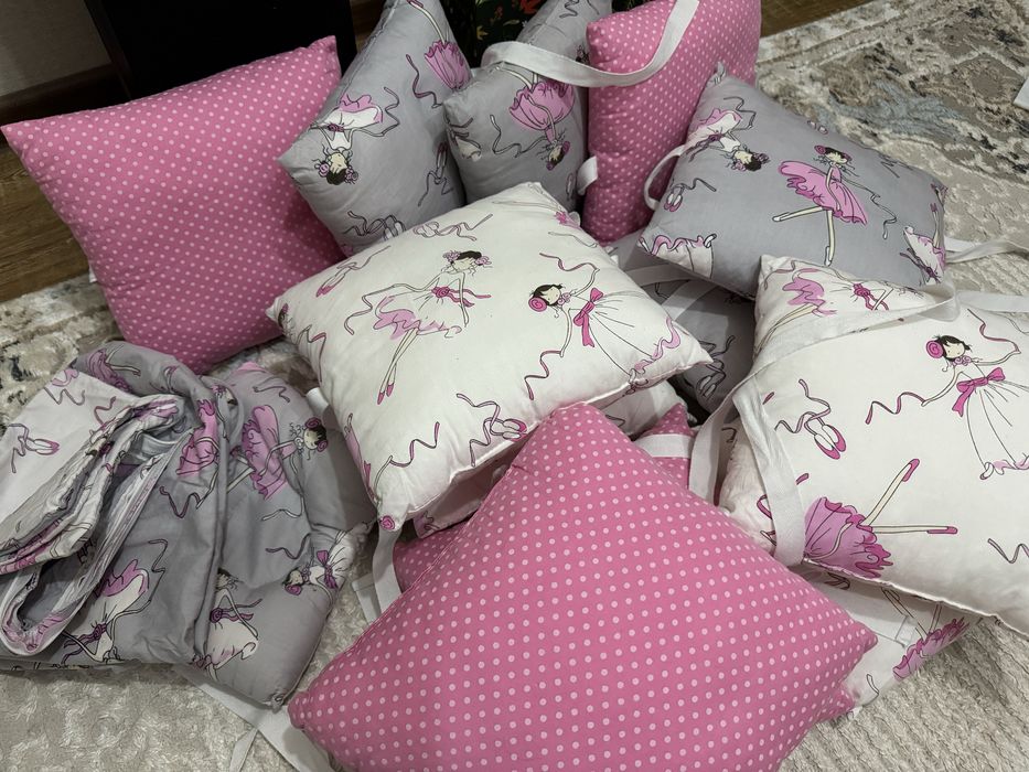 Продам комплект для манежки