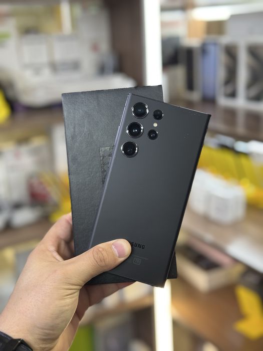 Samsung S23 Ultra / 512Gb / без ремонта
