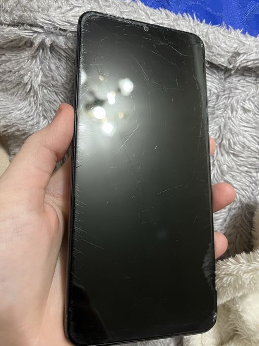 realme Hote 60x 128 память