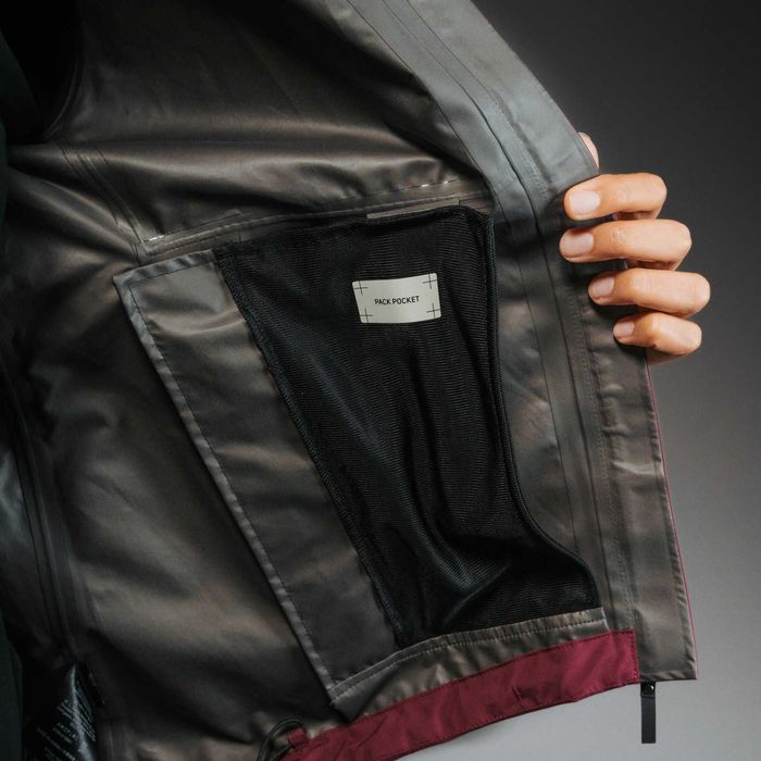 Ново оригинално Gore дамско яке с Gore-tex мембрана размер XS