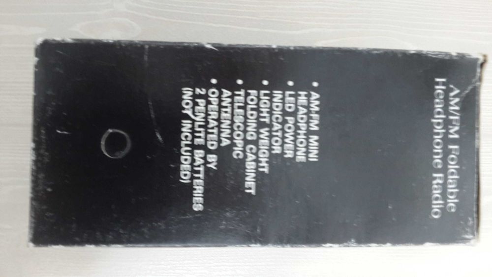 Căști cu radio integrat International AM/FM Foldable Headphone Radio (Model: HP-2000)