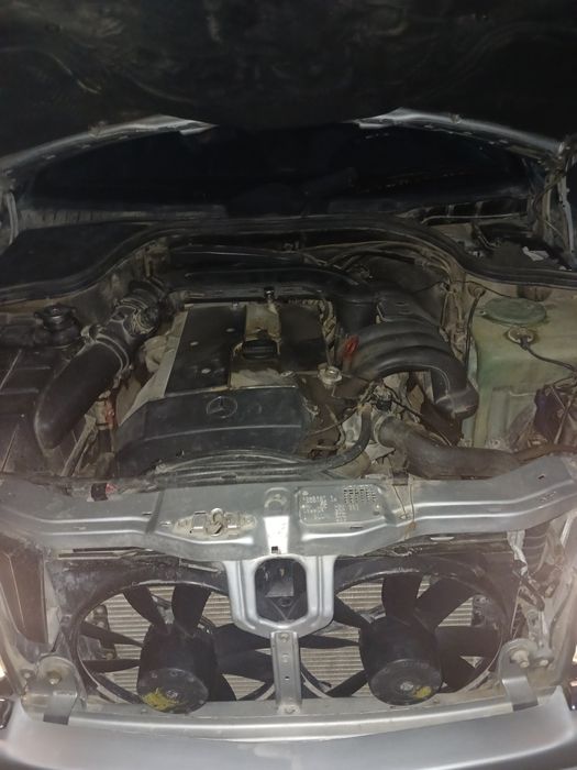 Мерседес 202 кузов  с280