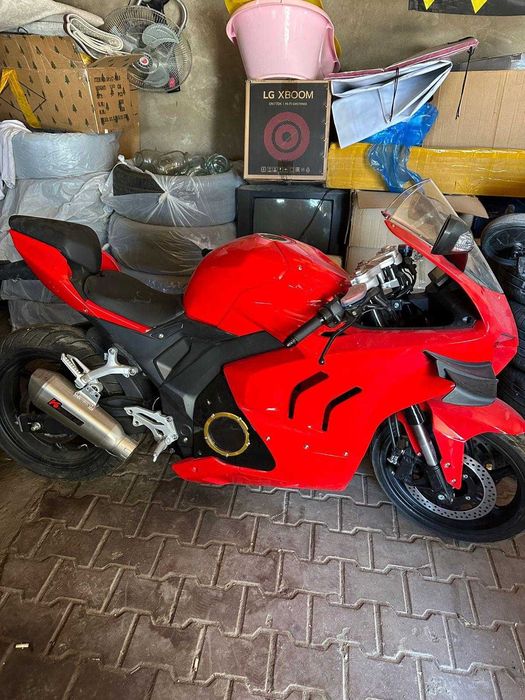 ЭлектроМотоцикл под Дукатти