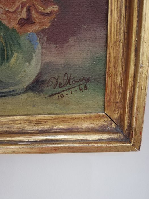 Много красива, стара картина. Цветя.