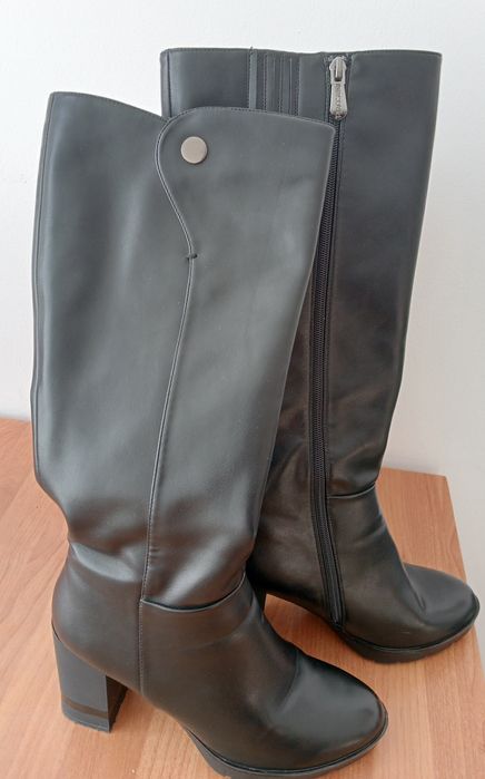 Продам сапоги демисезонные