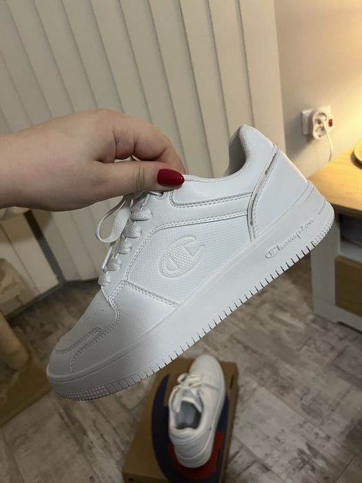 Дамски маратонки Champion