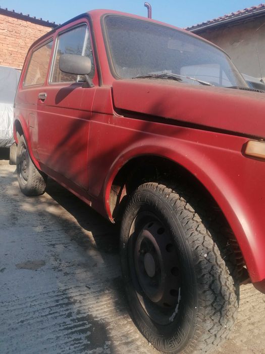 Лада Нива 1.7i.