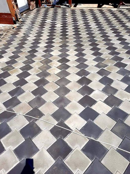 Fabrica de pavaje si pavele producem model 20x20 antiderapant montaj