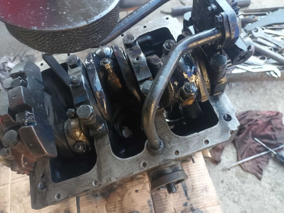 Продавам трегери за ПУ на мотокари и др.