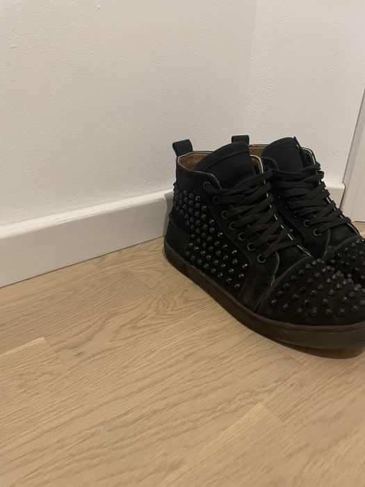 Christian Louboutin 42( Fit 43 )