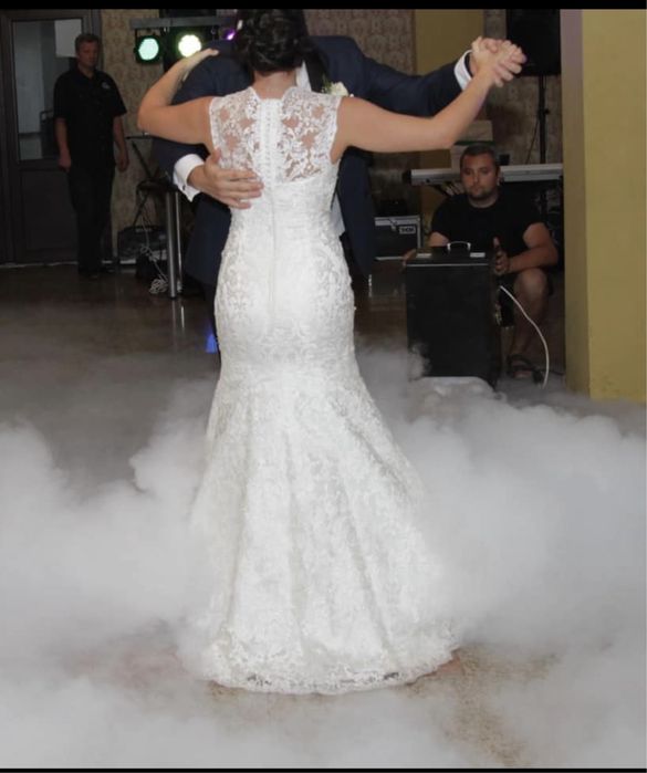 Rochie mireasa sirena