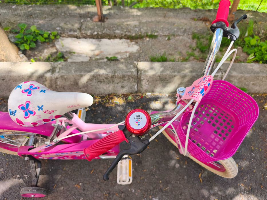 Vând bicicleta Bella ideala pentru copii de 5-8 ani