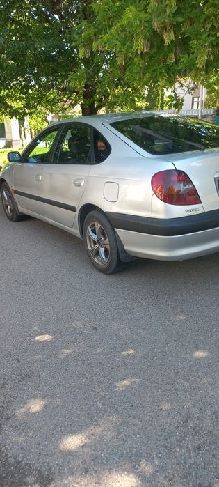 Продам Тойота Авенсис