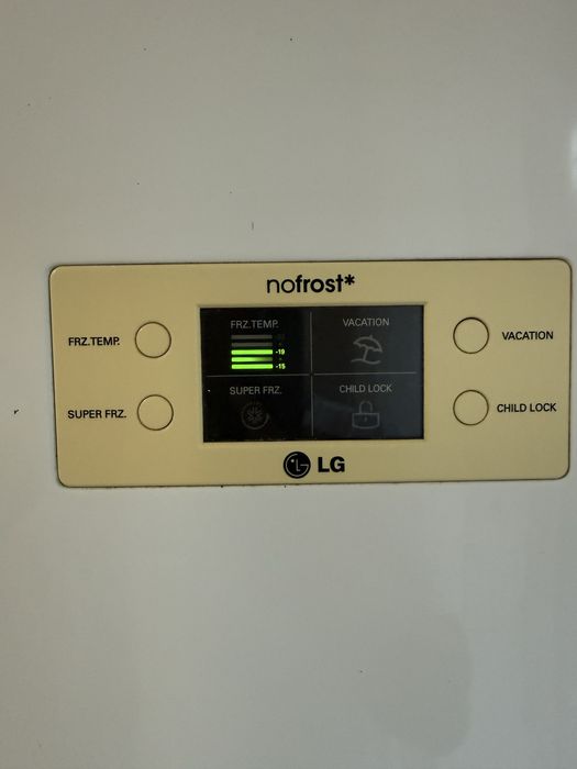 Холодильник LG 60 000 тенге