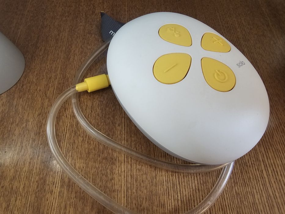Молокоотсос Medela