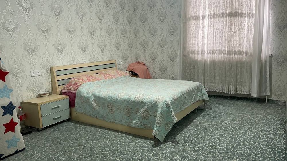 To'ytepada 5 xonali 6 sotix uchastka sotiladi