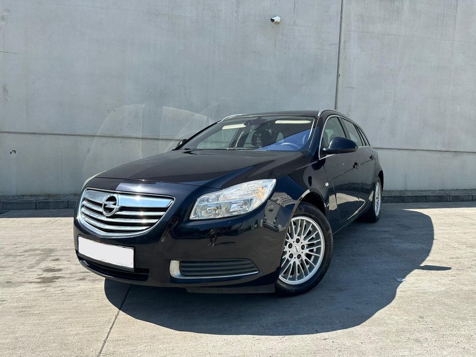 Opel Insignia 2.0CDTI, incalzire scaune, navi, climatronic