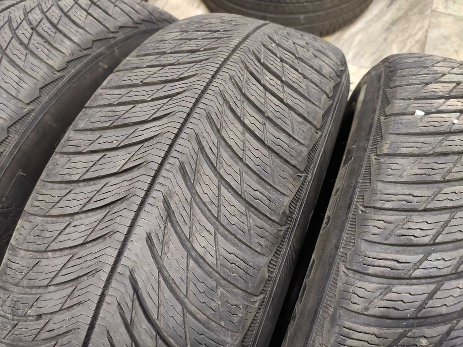4бр Зимни Гуми 225 60 18 - Michelin - Runflat