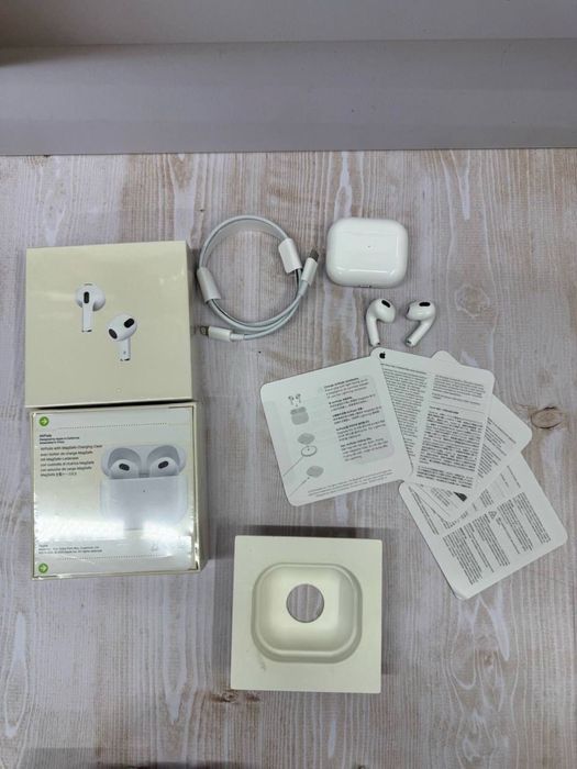 Airpods pro 3 premium 1:1