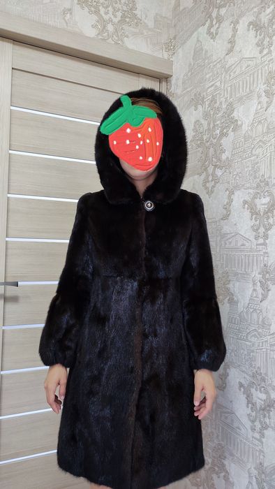 Продам норковую шубу