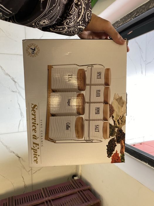 Стильный набор баночек для кухни