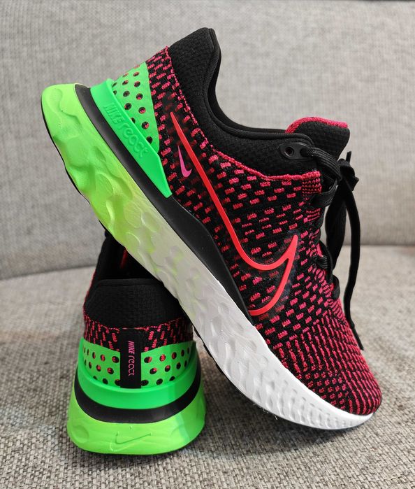 Nike Infinity React nr. 42, nr. 44