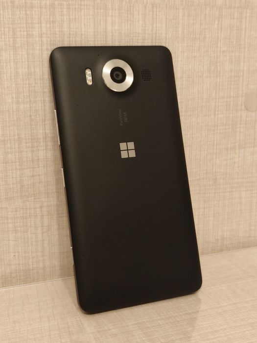 Microsoft Lumia 950 impecabil
