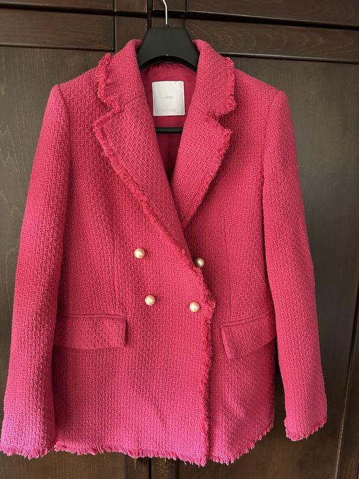 Дамско сако Mango !